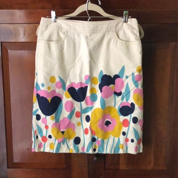 Boden Dresses & Skirts - Boden pencil skirt